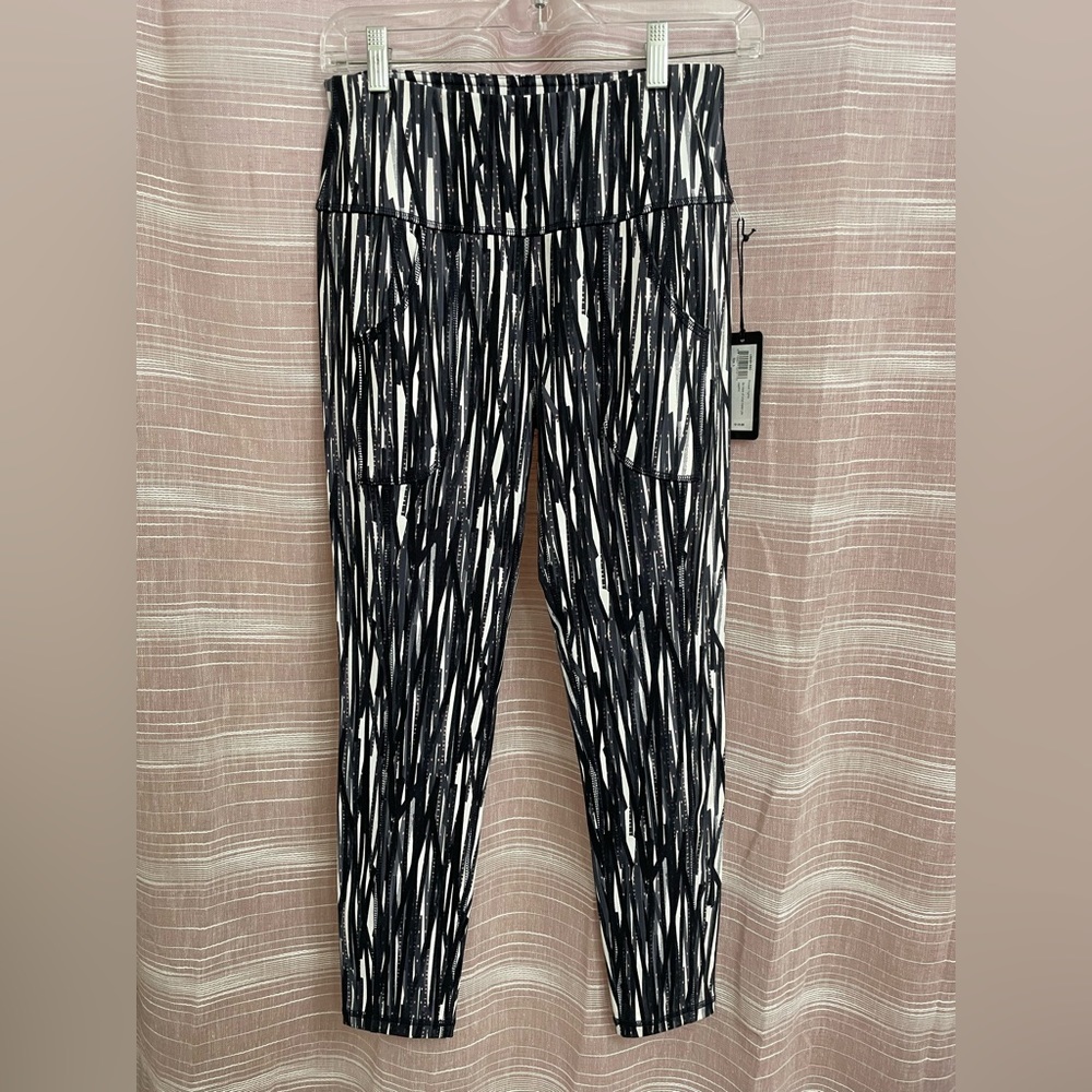 NWT JoFit Signature Leggings - Printed Tights -Black, White, Pink Specks